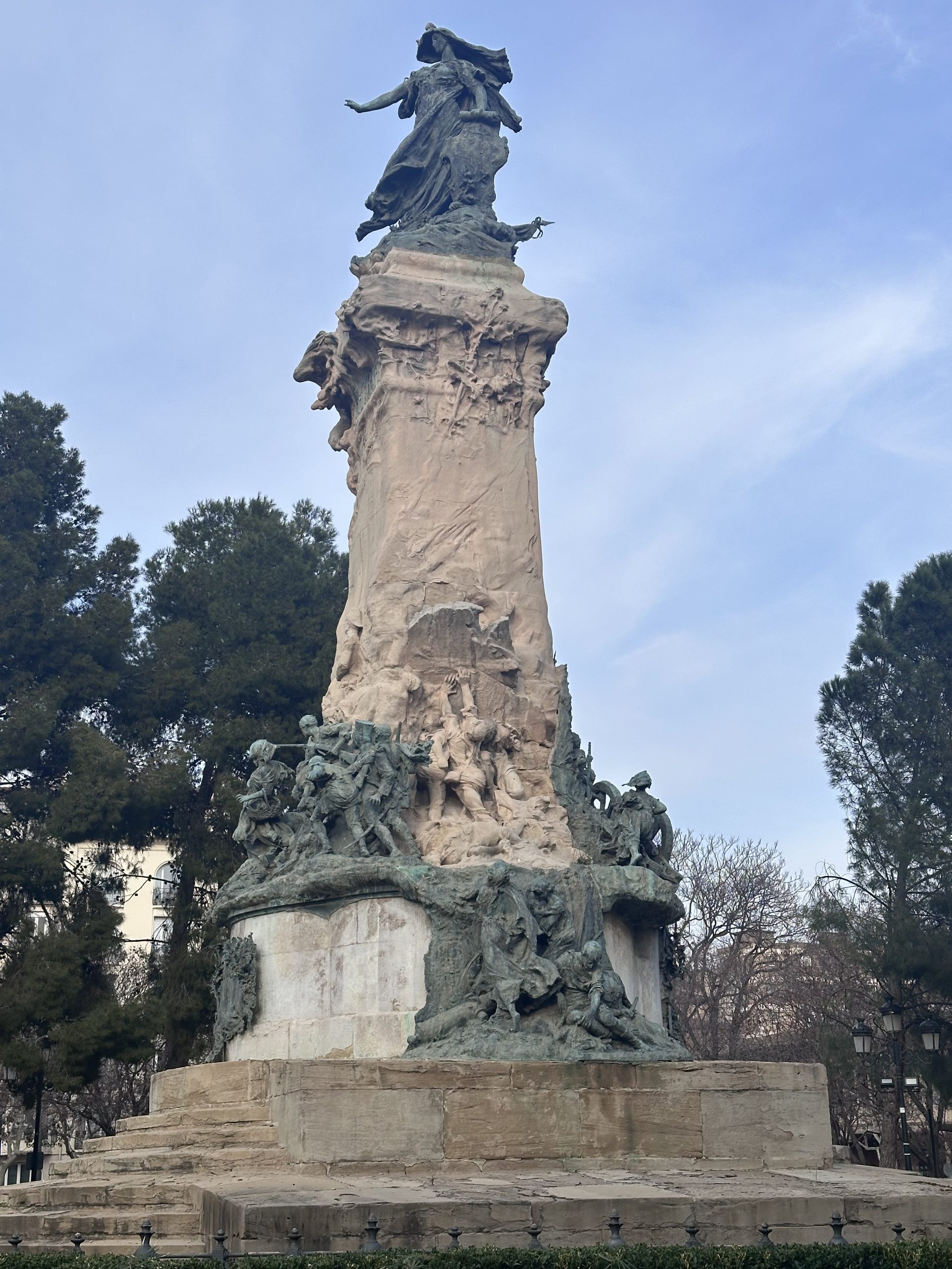 Un vistazo a la Plaza de los Sitios