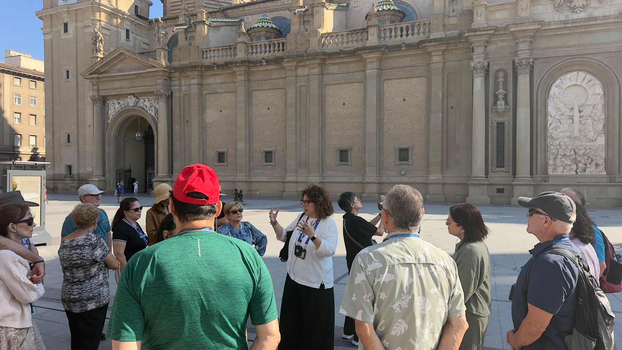 Cómo contratar un Guía de Turismo en Aragón: qué debes saber antes de reservar